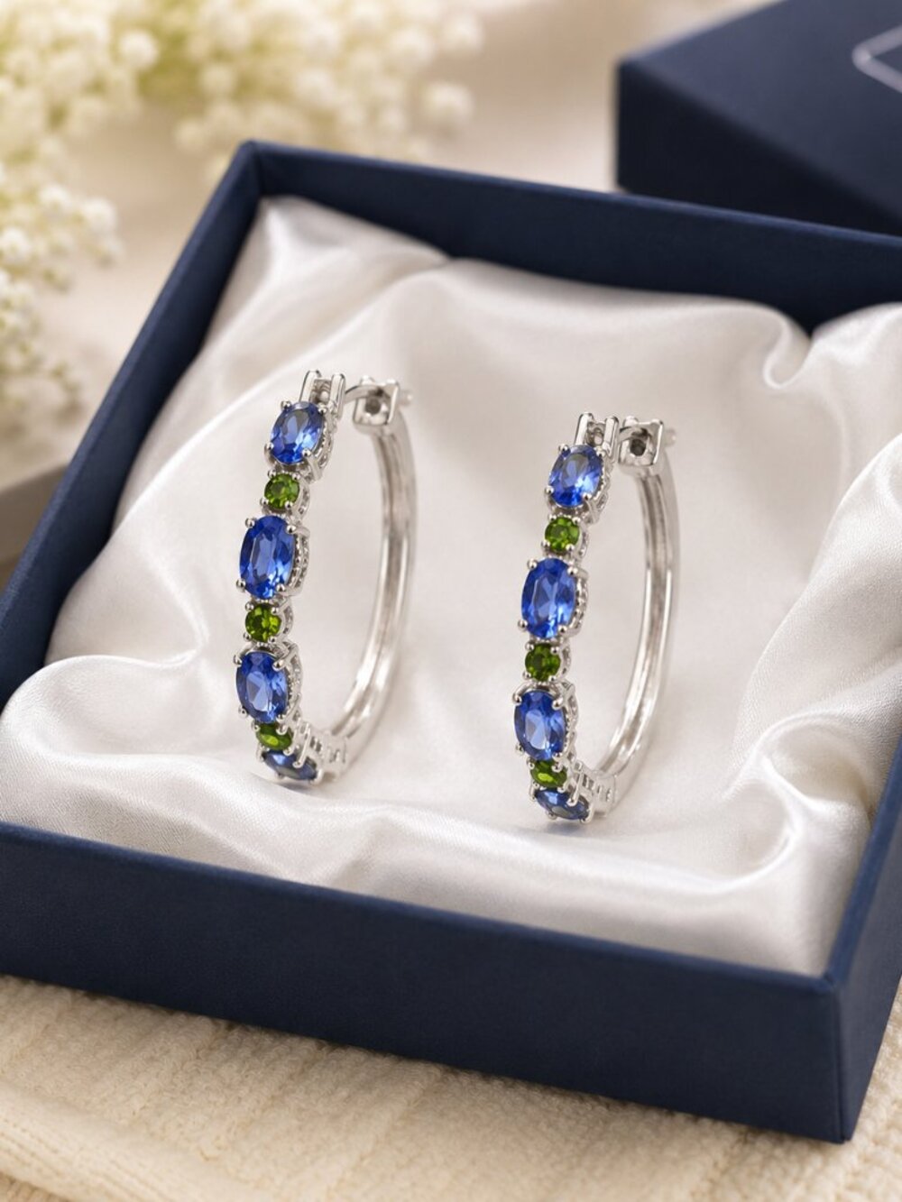 Kashmir Kyanite, Chrome Diopside Hoop Earrings in Rhodium Over Sterling Silver